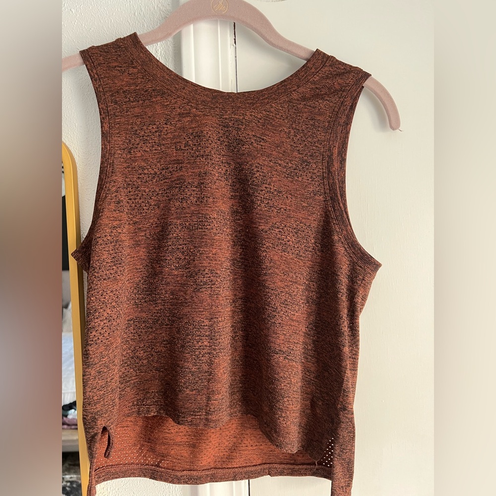 Lululemon TRAIN TO BE TANK DOT CAMO DARK TERACOTTA/BLACK